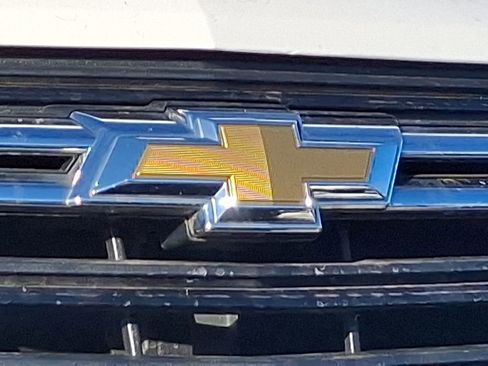 Used 2022 Chevrolet Equinox LT image 27