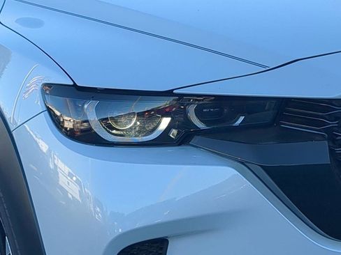 Certified 2025 MAZDA CX-50 2.5 Hybrid w/ Premium Plus Pkg AWD/4WD image 27