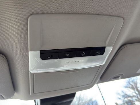 Used 2025 Nissan Altima 2.5 SV image 37