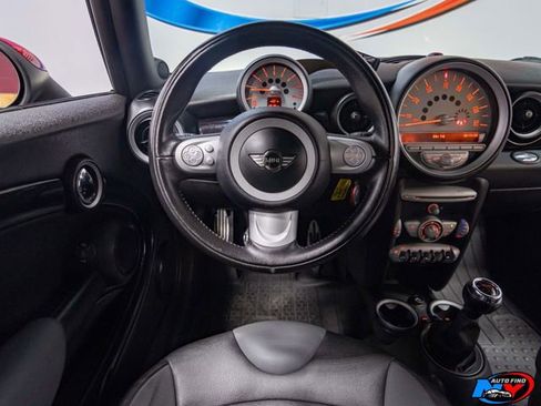 Used 2009 MINI Cooper John Cooper Works image 12