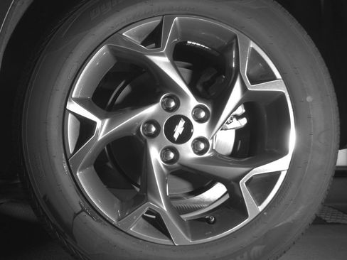 Used 2025 Chevrolet Trax LT w/ LT Convenience Package image 14