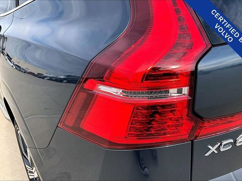 Certified 2023 Volvo XC60 B5 Plus w/ Protection Package Premier image 40