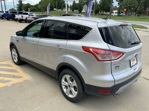 Used 2016 Ford Escape SE AWD/4WD image 5