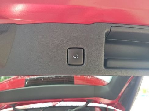 Used 2024 Ford Escape ST-Line w/ Tech Pack #1 AWD/4WD image 22