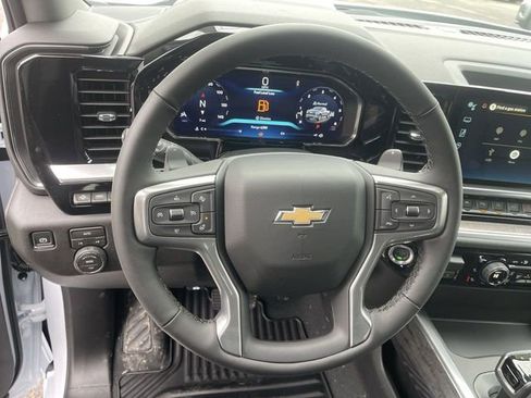 New 2026 Chevrolet Silverado 1500 LTZ w/ LTZ Premium Package AWD/4WD image 14
