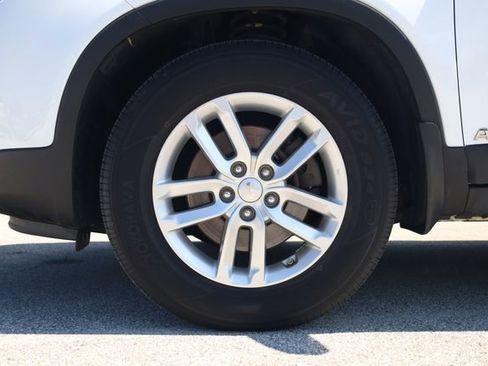 Used 2014 Kia Sorento LX AWD/4WD image 7