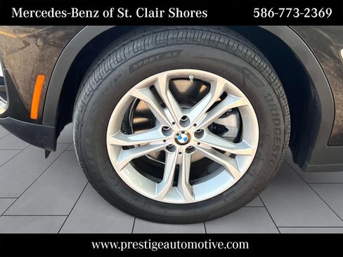 Used 2018 BMW X3 xDrive30i AWD/4WD image 11