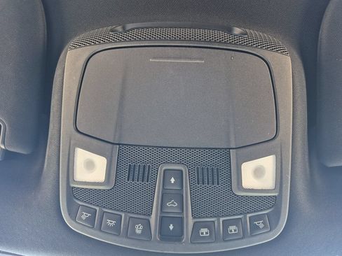 Used 2021 Ford Expedition XLT AWD/4WD image 28