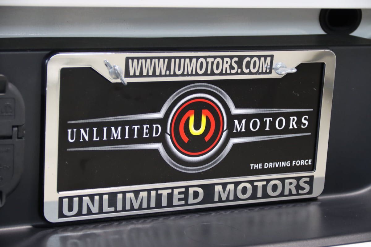 Used 2021 Jeep Gladiator Overland AWD/4WD image 4