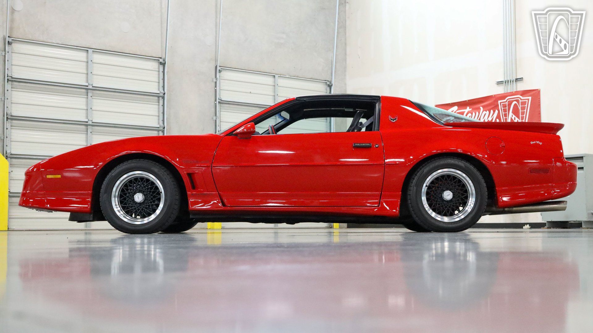 Used 1988 Pontiac Firebird Trans Am RWD image 5