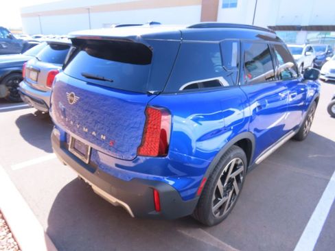 Used 2025 MINI Cooper Countryman S w/ Comfort Package Max image 4