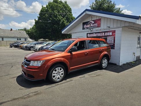 Used 2014 Dodge Journey American Value Package FWD image 5