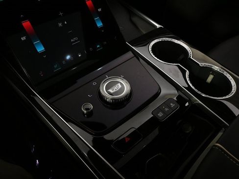 New 2026 Cadillac Escalade ESV Sport image 32