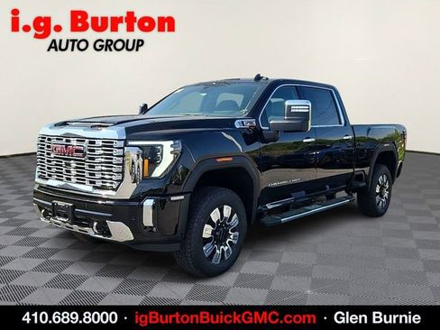 New 2026 GMC Sierra 2500 Denali w/ Denali Reserve Package AWD/4WD image 2