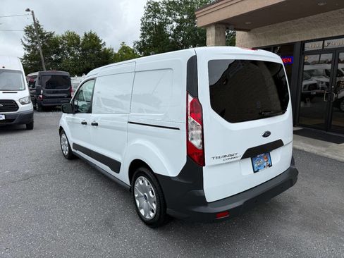 Used 2018 Ford Transit Connect XL image 2