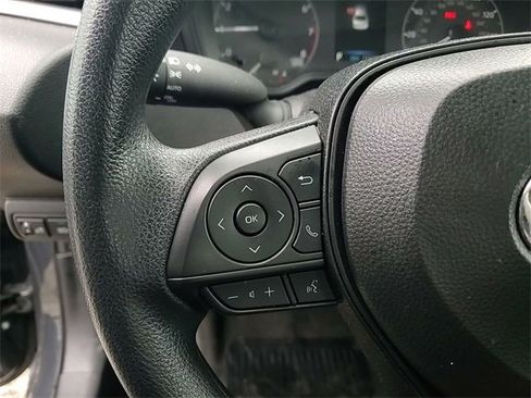 Certified 2025 Toyota Corolla LE image 13