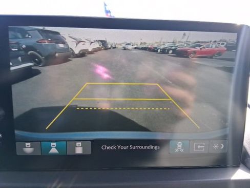 Used 2023 Honda Pilot Touring image 31