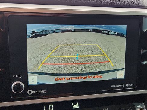 Used 2022 Toyota Tundra SR5 AWD/4WD image 16
