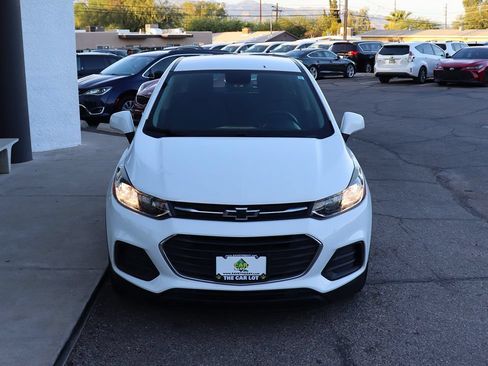 Used 2020 Chevrolet Trax LS FWD image 15