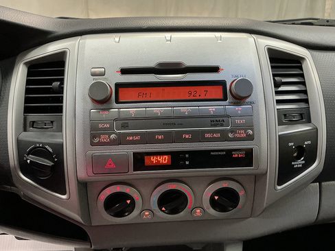 Used 2009 Toyota Tacoma 4x4 Access Cab V6 image 14