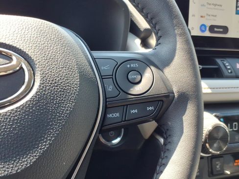 Used 2025 Toyota RAV4 XLE Premium w/ Weather Package AWD/4WD image 29