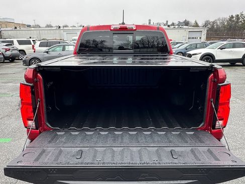 Used 2024 Chevrolet Colorado Z71 w/ Z71 Convenience Package 2 image 24