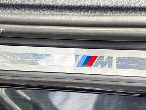 Used 2019 BMW Z4 sDrive30i w/ M Sport Package RWD image 29