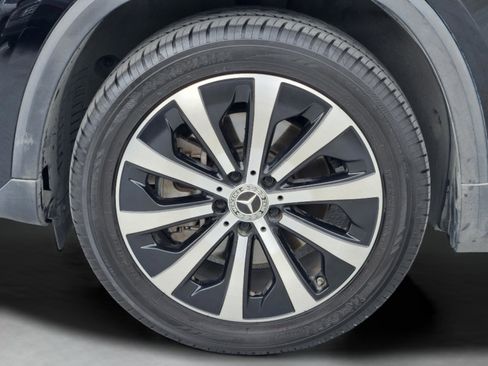 Certified 2021 Mercedes-Benz GLA 250 image 30