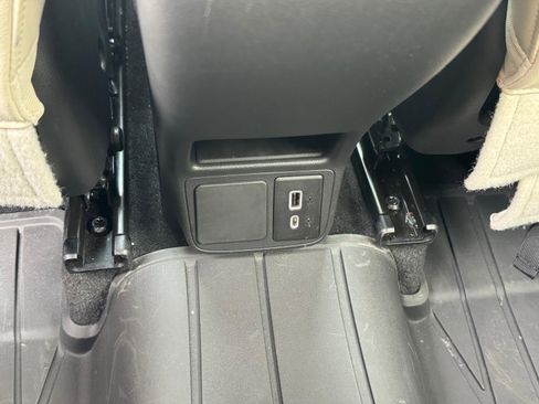 Used 2024 Buick Encore GX Sport Touring w/ Advanced Technology Package image 7