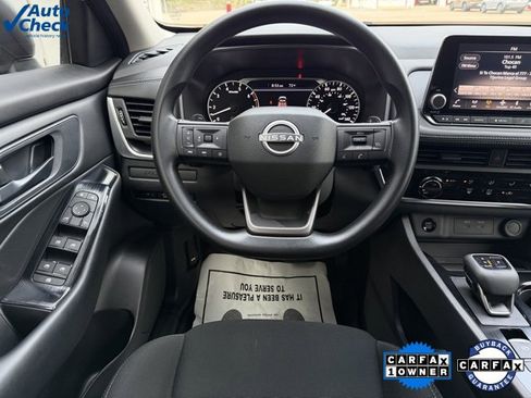 Certified 2025 Nissan Rogue S image 28