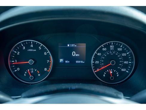 Used 2022 Kia Sportage EX FWD image 23