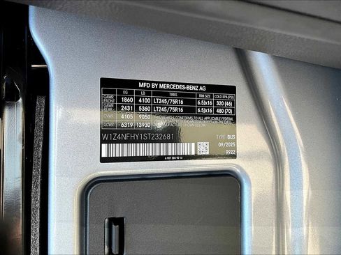 New 2025 Mercedes-Benz Sprinter 2500 image 21