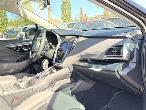 Certified 2025 Subaru Outback Onyx Edition w/ Popular Package #2 image 22