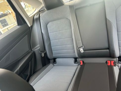 New 2026 Volkswagen Jetta SE FWD image 12
