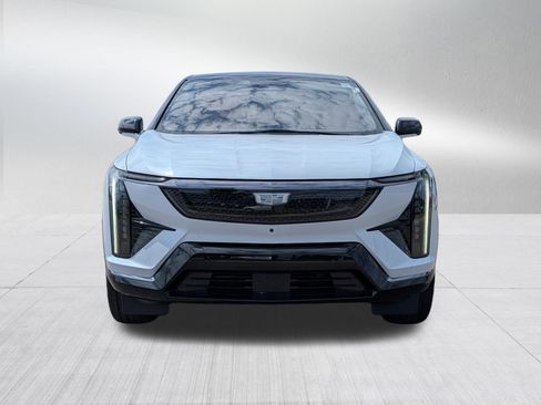 New 2026 Cadillac Optiq Sport 1 w/ LPO, Floor Liner Package AWD/4WD image 2