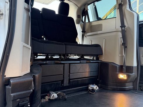 Used 2019 Dodge Grand Caravan SE image 24