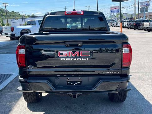 New 2026 GMC Canyon Denali AWD/4WD image 4