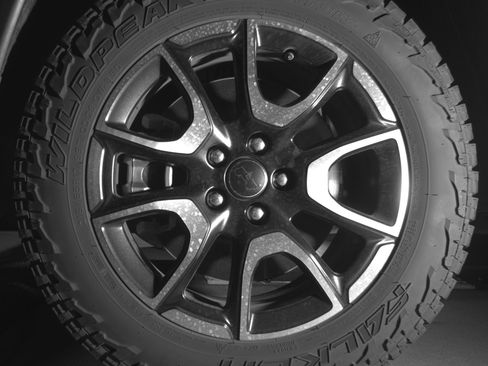 Used 2025 Jeep Compass Trailhawk AWD/4WD image 12