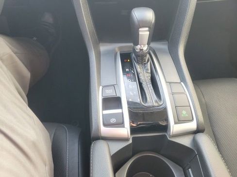 Used 2018 Honda Civic EX-L image 19