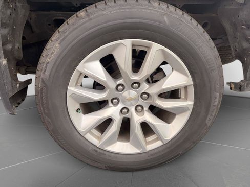 Used 2021 Chevrolet Silverado 1500 Custom AWD/4WD image 6