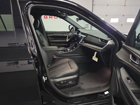 New 2026 Jeep Grand Cherokee L Limited AWD/4WD image 22