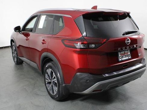 Certified 2022 Nissan Rogue SV w/ SV Premium Package FWD image 4