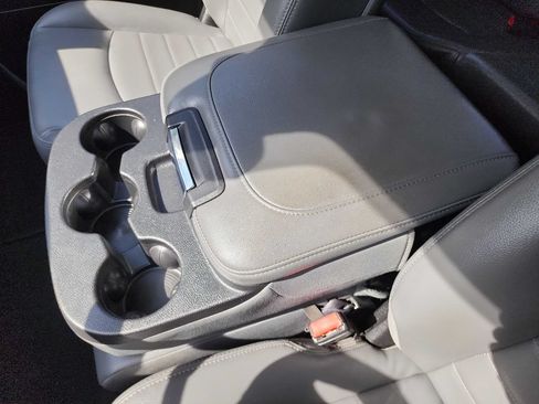 Used 2015 RAM 1500 Tradesman RWD image 27