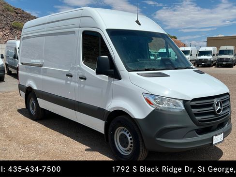 Used 2026 Mercedes-Benz Sprinter 2500 image 7