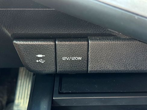Used 2018 Toyota Camry XSE w/ Protection Package (Q2) FWD image 27