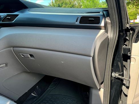 Used 2015 Honda Odyssey EX-L image 16