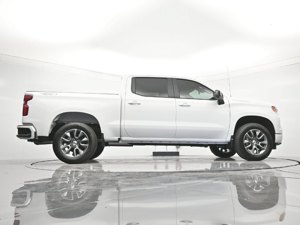 New 2026 Chevrolet Silverado 1500 RST w/ Safety Package AWD/4WD image 40
