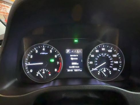 Used 2018 Hyundai Elantra Value Edition image 17