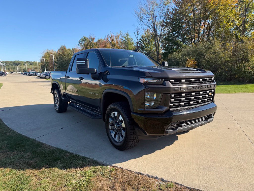 Used 2021 Chevrolet Silverado 2500 Custom w/ Custom Value Package AWD/4WD image 11