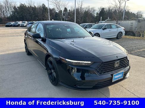 Certified 2025 Honda Accord Sport image 8